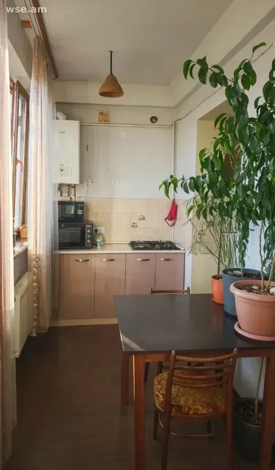 2-комн., 62 м², 6/9 эт., улица Киевян 4