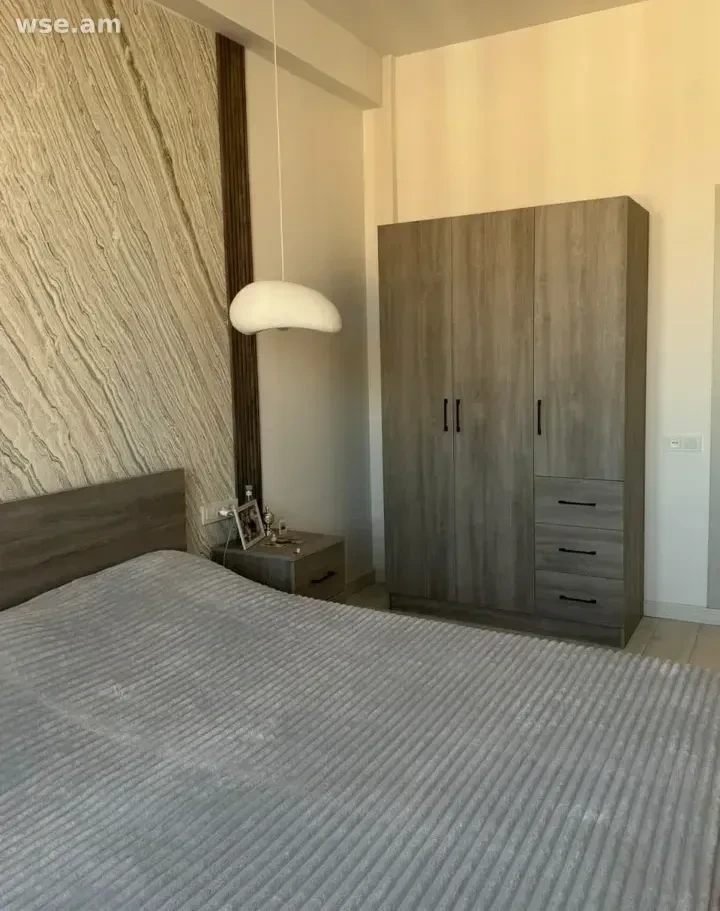 3-комн., 68 м², 10/10 эт., улица Никогаоса Адонца 8