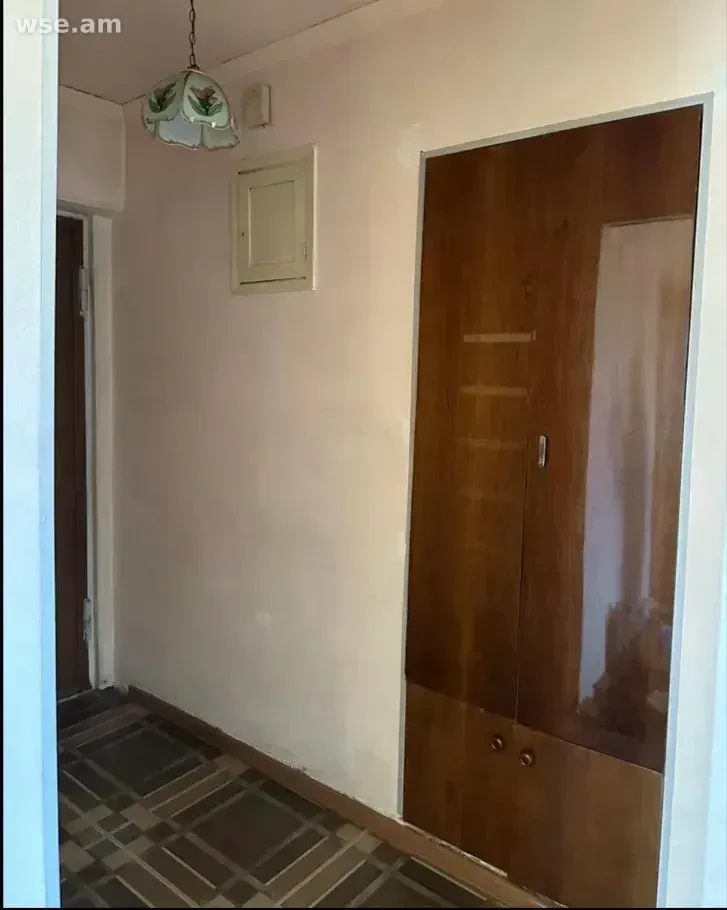 1-սենյականոց, 34 մ², 5/5 հարկ, Ռոստովյան փողոց 19
