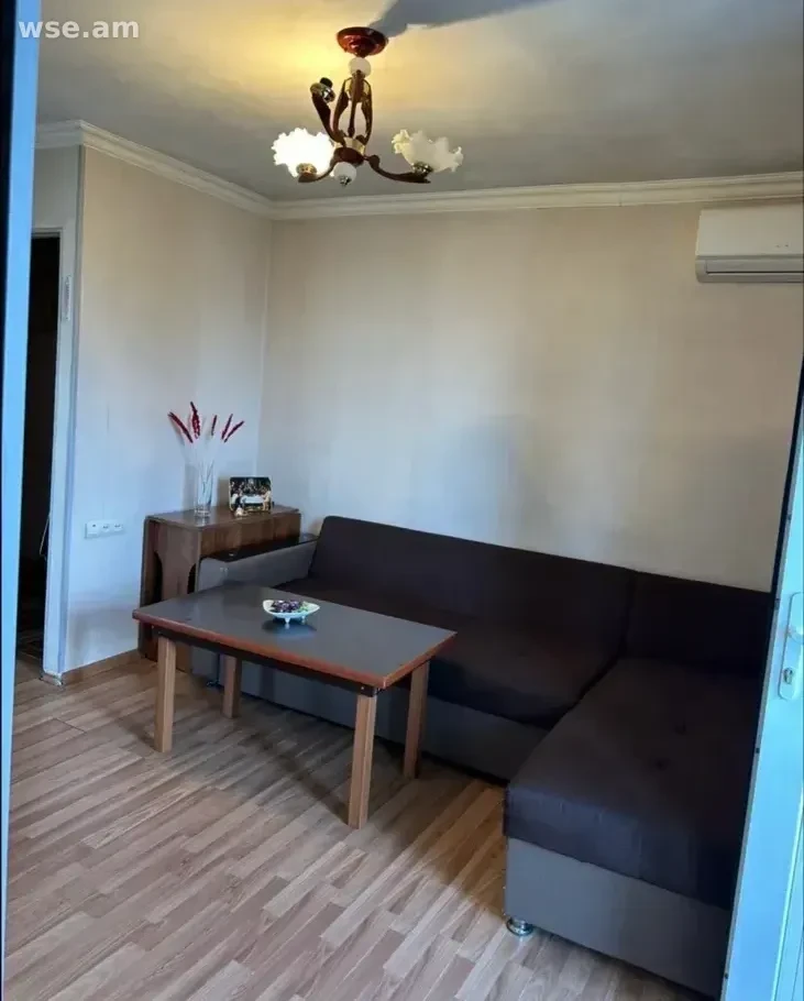 1-սենյականոց, 34 մ², 5/5 հարկ, Ռոստովյան փողոց 19