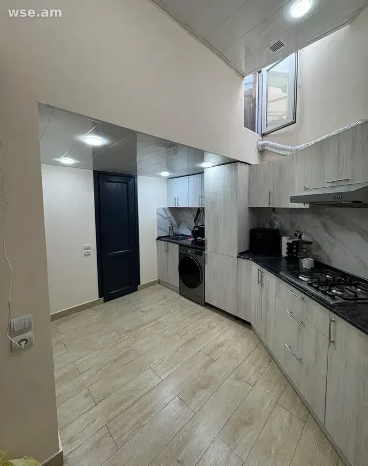 3 սենյականոց տուն, 52 մ², 1 հարկանի, Խորեն Խաչատրյան փողոց 12