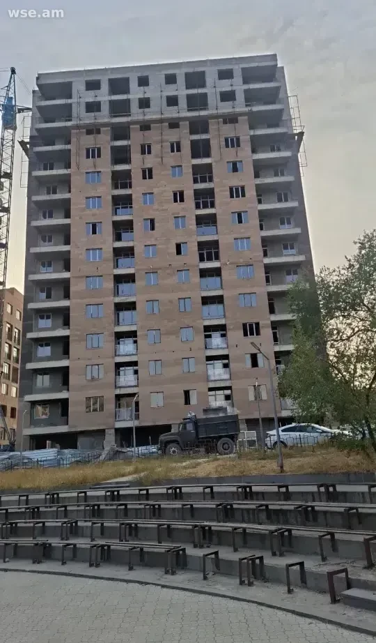 3 սենյականոց, 72 մ², 10/14 հարկ, Ալաբյան փողոց 55/1