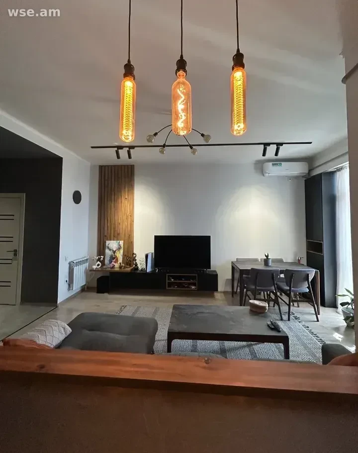 3-սենյականոց, 81 մ², 9/11 հարկ, Սերո Խանզադյան փողոց 36