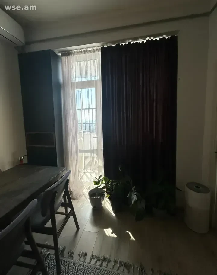 3-սենյականոց, 81 մ², 9/11 հարկ, Սերո Խանզադյան փողոց 36