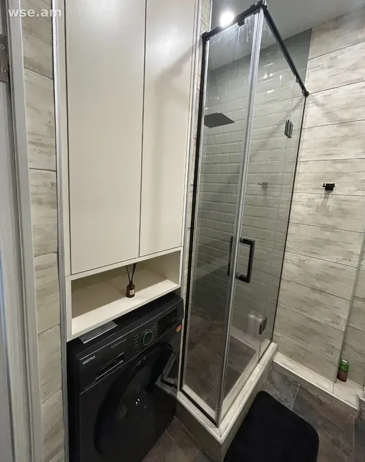 3-սենյականոց, 81 մ², 9/11 հարկ, Սերո Խանզադյան փողոց 36