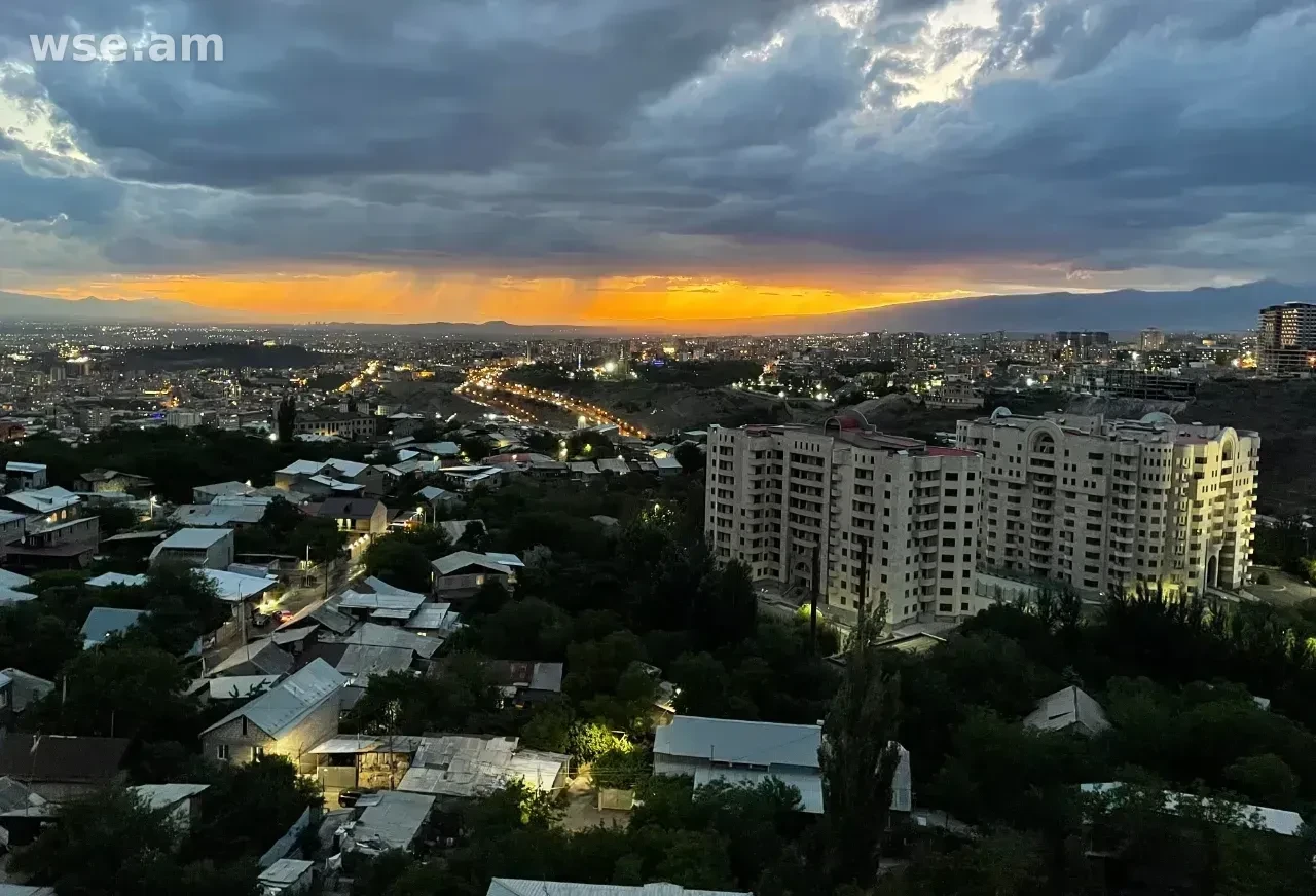 3-սենյականոց, 81 մ², 9/11 հարկ, Սերո Խանզադյան փողոց 36