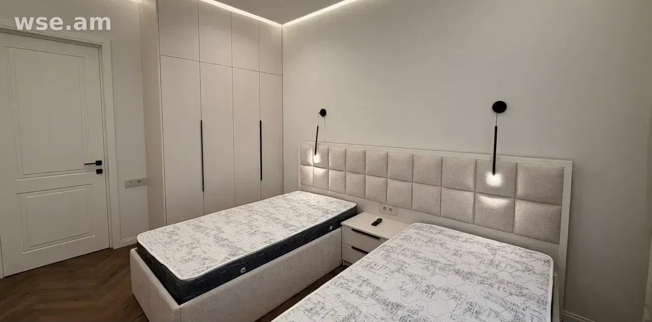 3-rooms, 90 m², 7/17 floor, Arshakunyats avenue 18/4ɪ2