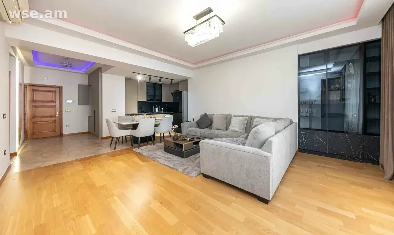 2-rooms, 69 m², 2/7 floor, Verin Antarain street 130/2