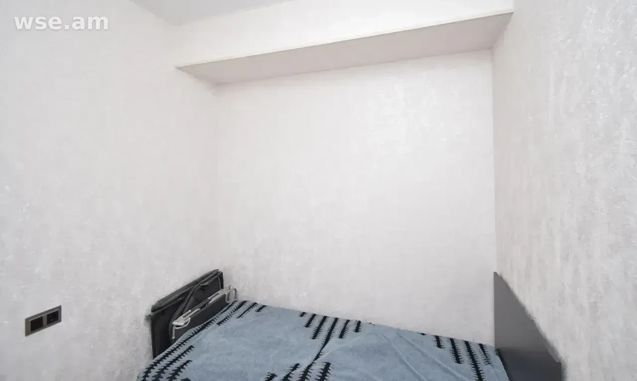 3 սենյականոց, 90 քմ, 5/18-րդ հարկ, Պարույր Սևակ 51/11