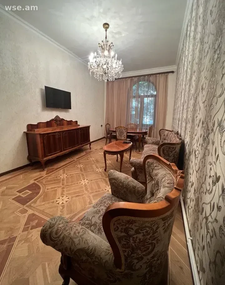 2 - սենյակ, 90 քմ, 1/4 հարկ, Ալեքսանդր Սպենդարյան փողոց 6