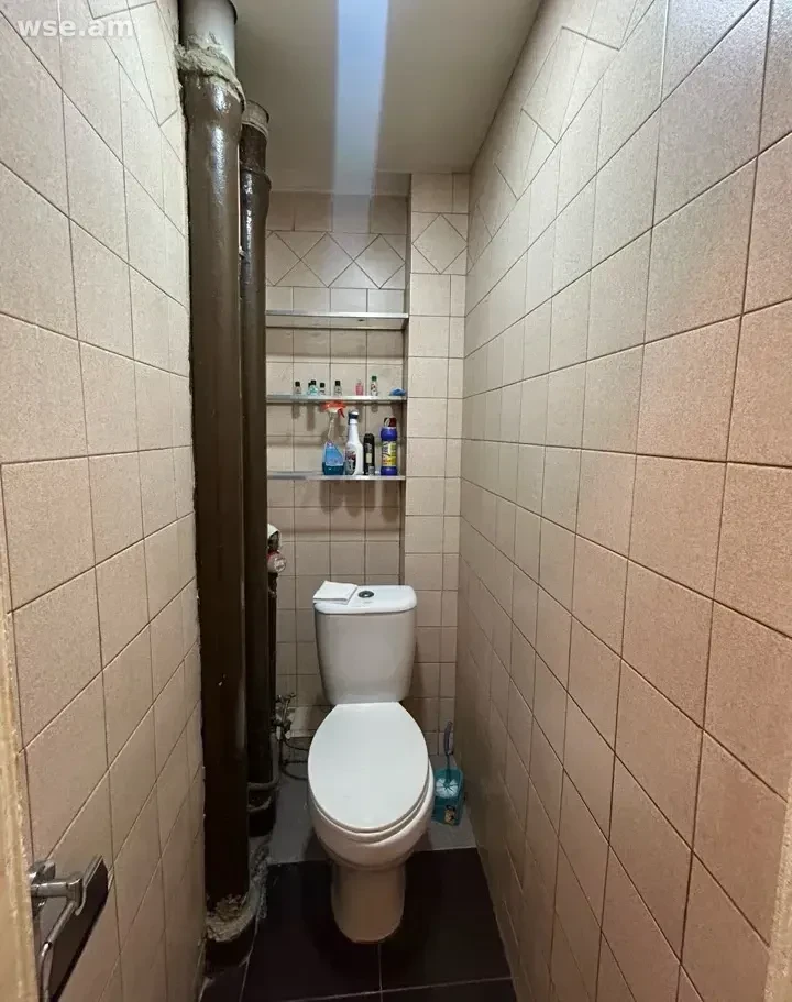 1 սենյականոց, 40 քմ, 7/9 հարկ, Օրբելի եղբայրների փողոց 18
