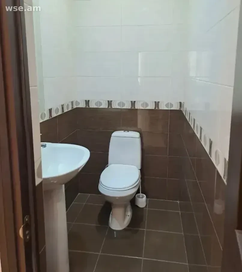 3-room, 74 m², 13/18 floor, Nikogaos Adonets street 8.2