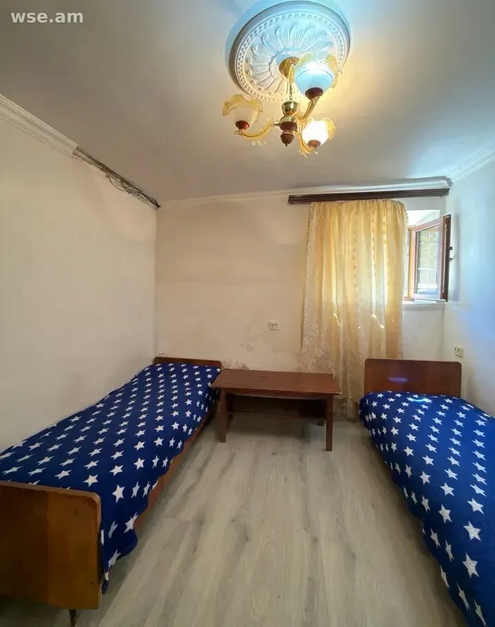 1-комн., 22 м², 1/1 эт., улица Белинского