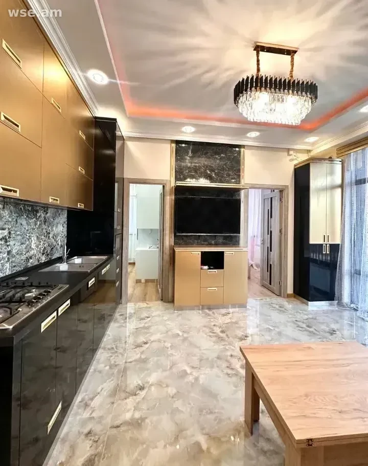 3-комн., 48 м², 3/5 эт., улица Гарегин Овсепяна 48\1
