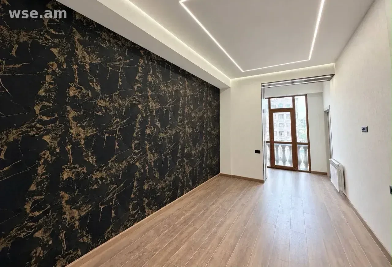 2-комн., 46 м², 7/8 эт., улица Никогаоса Адонца 2\3