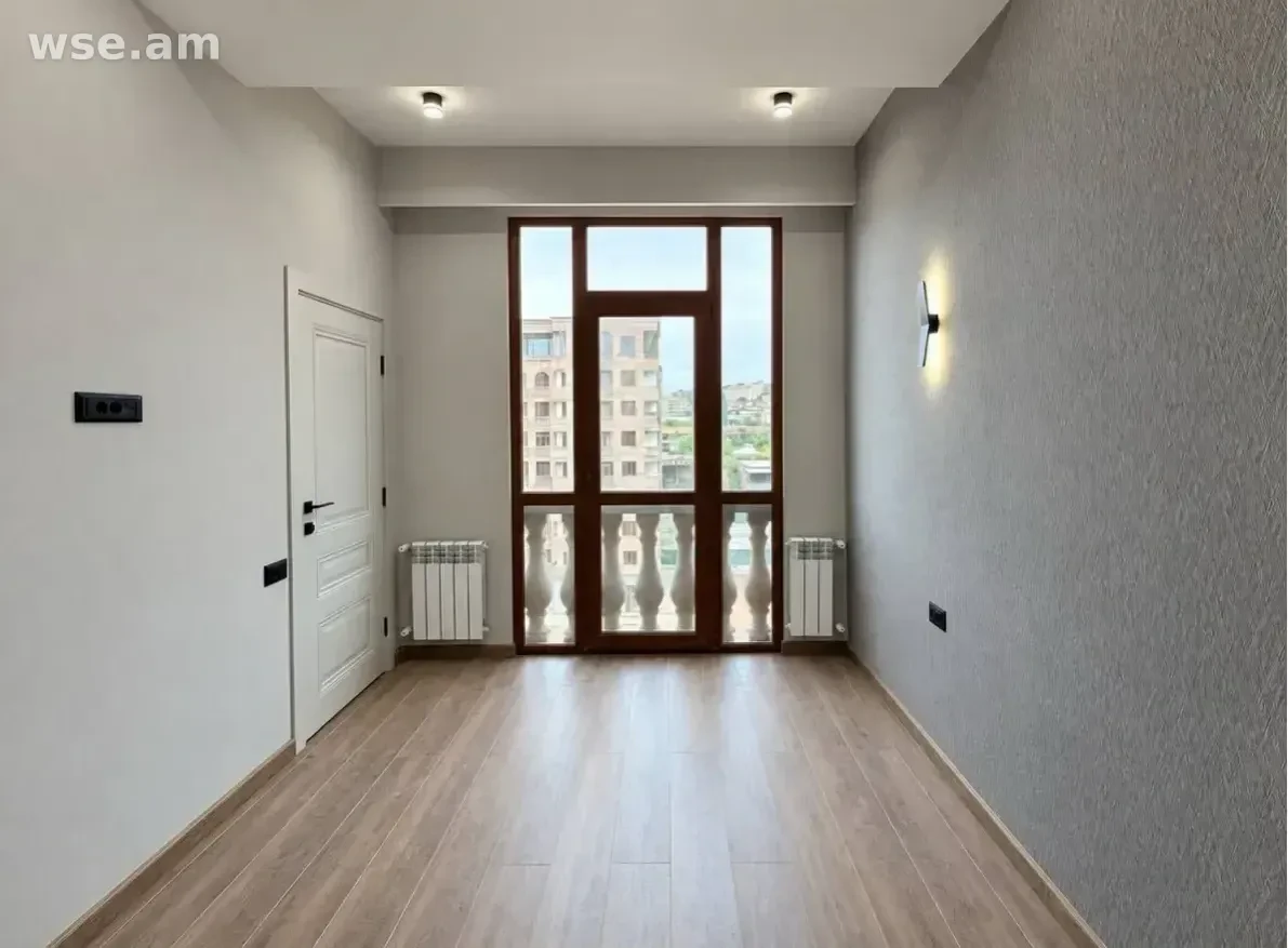 2-комн., 46 м², 7/8 эт., улица Никогаоса Адонца 2\3