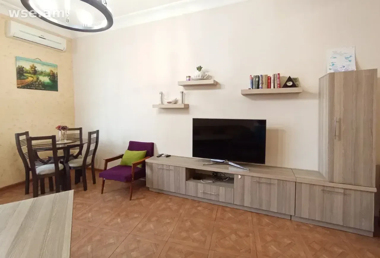3-комн., 76 м², 2/5 эт., проспект Комитаса 65