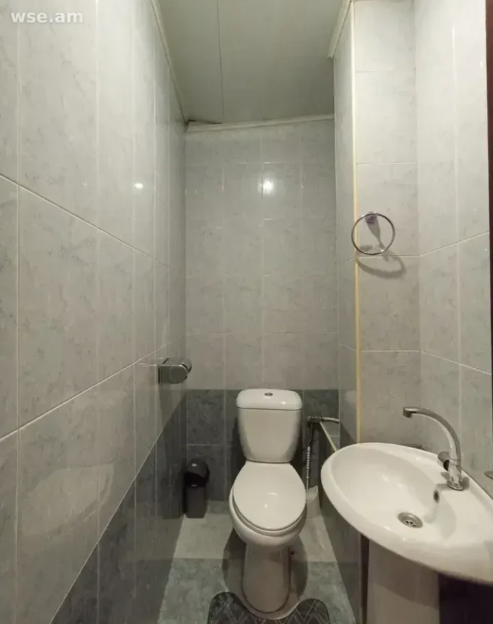 3-комн., 76 м², 2/5 эт., проспект Комитаса 65