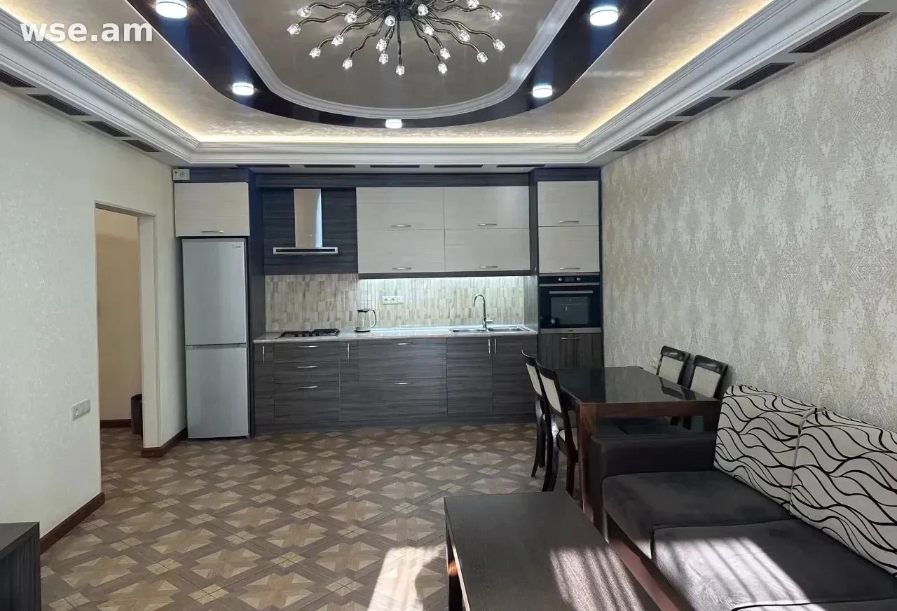 3-комн., 82 м², 7/14 эт., улица Арама 72