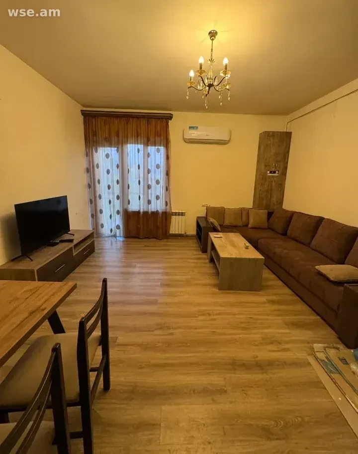 2-комн., 63 м², 2/2 эт., проспект Азатамартикнери 59