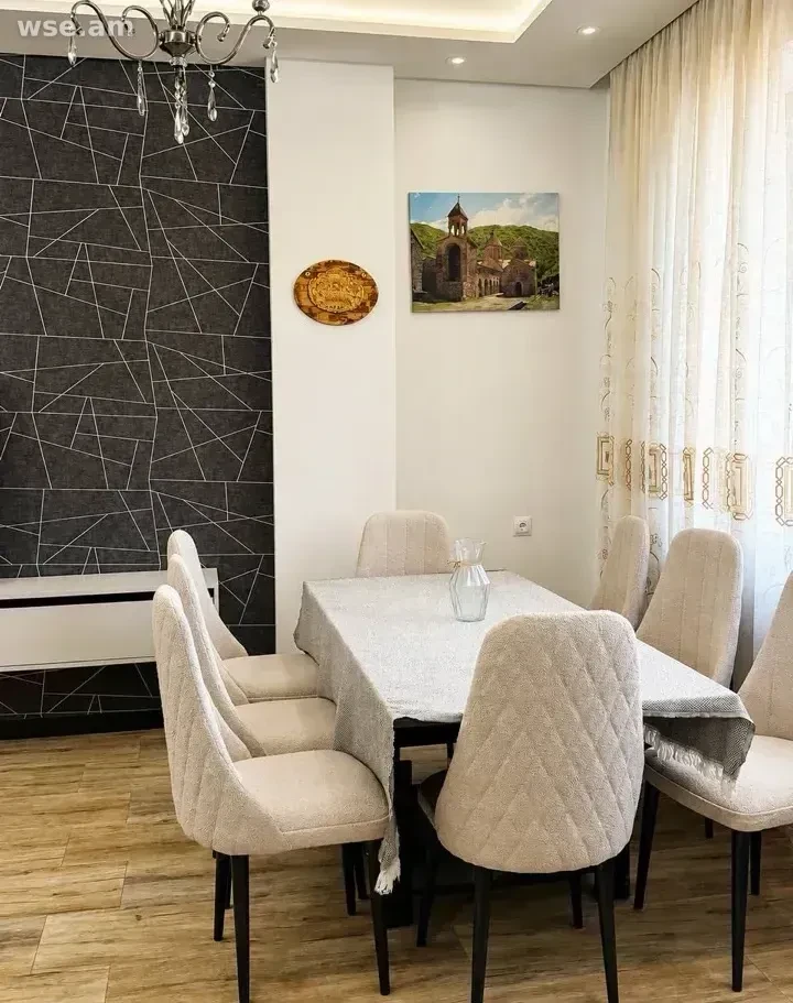 3-комн., 110 м², 17/17 эт., проспект Монте Мелконяна 50