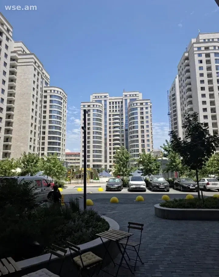 3-комн., 68 м², 5/18 эт., проспект Аршакуняц 18/4