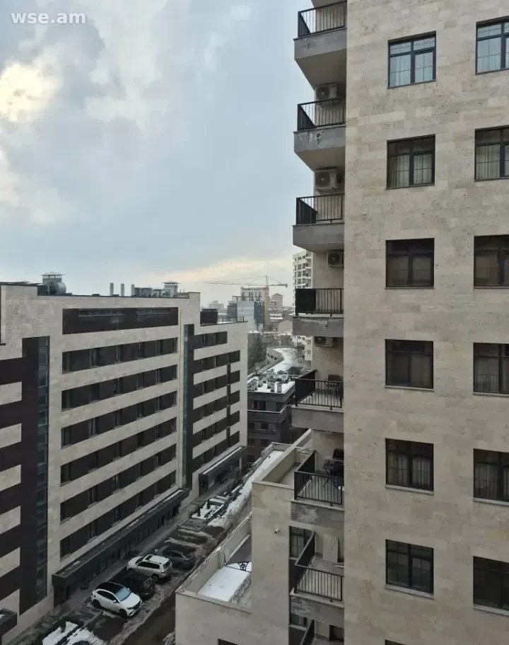 3-комн. квартира, 81м², улица Верин Антараин 126/1 - 249 000 $