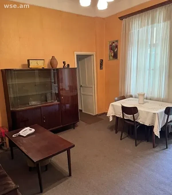 2-комн. квартира, 45м², улица Анрапетутян 78 - 130 000 $