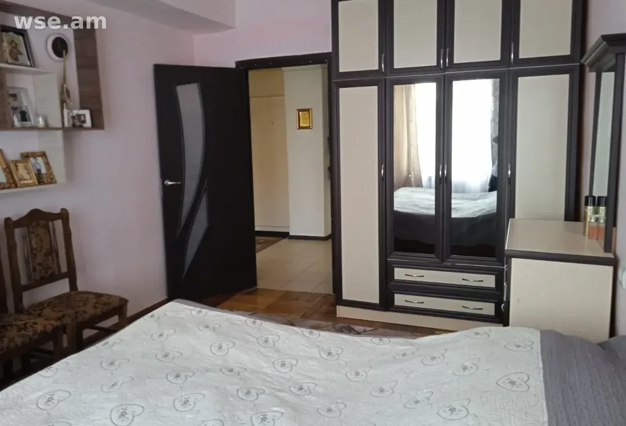 3-комн., 70 м², 5/14 эт., улица Дуряна 38