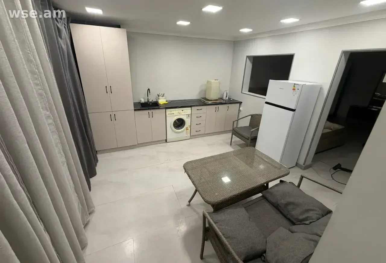 1-комн. дом, 40 м², 1-этажный, 3-я улица Сари Таха 27/1, Ереван