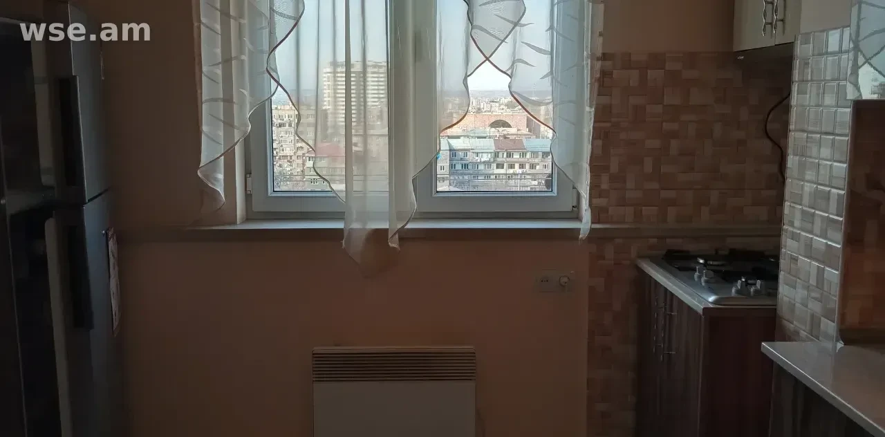 2-комн., 50 м², 9/9 эт., улица Виктора Амбарцумяна 97