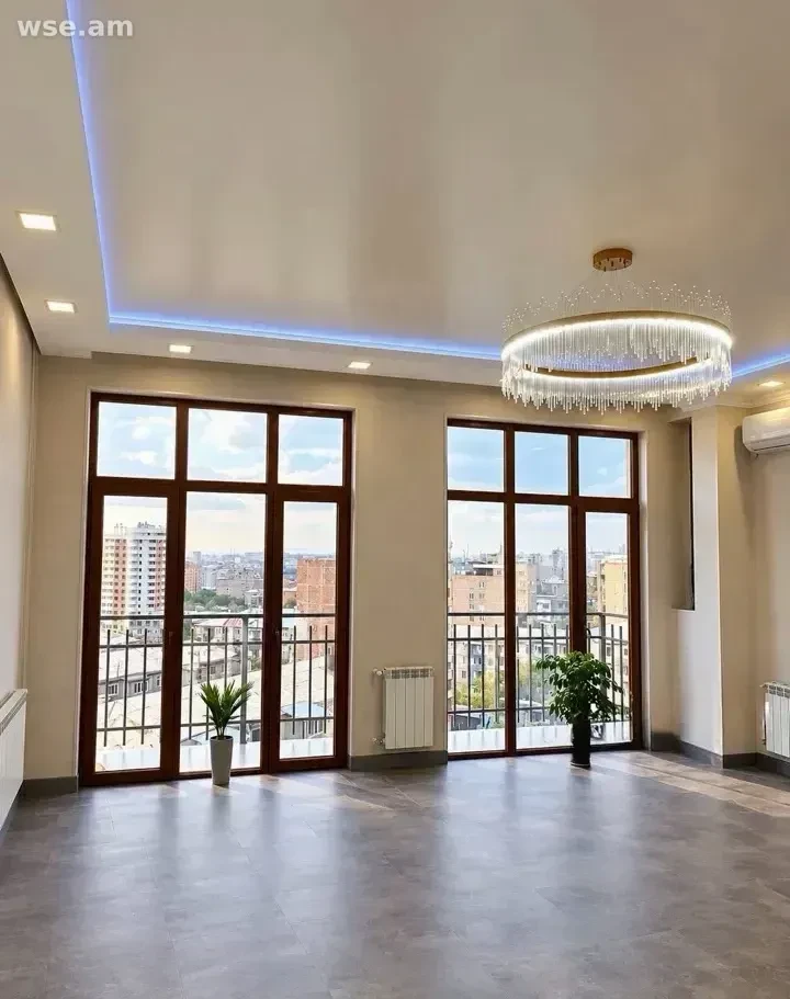 3-комн., 78 м², 8/9 эт., ул. Молдовакан 46/5