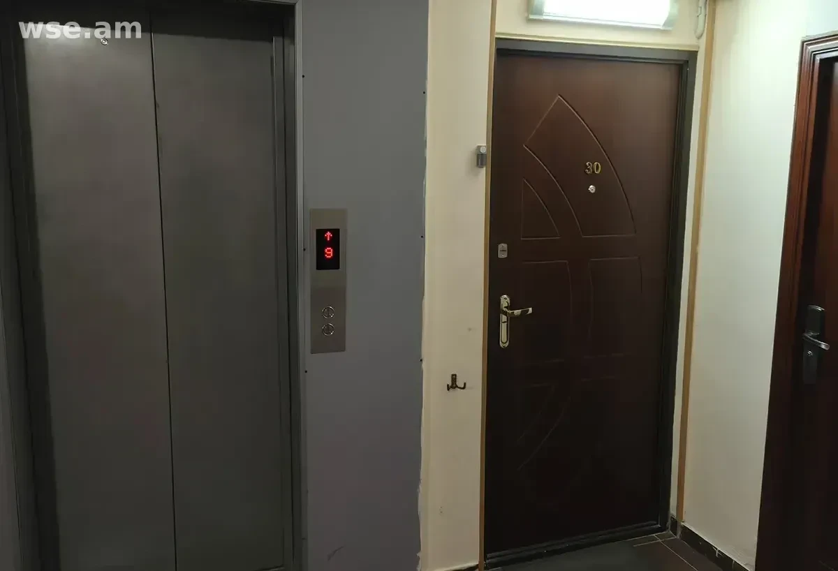 2-комн., 60 м², 7/12 эт., улица Мамиконянца 36/8