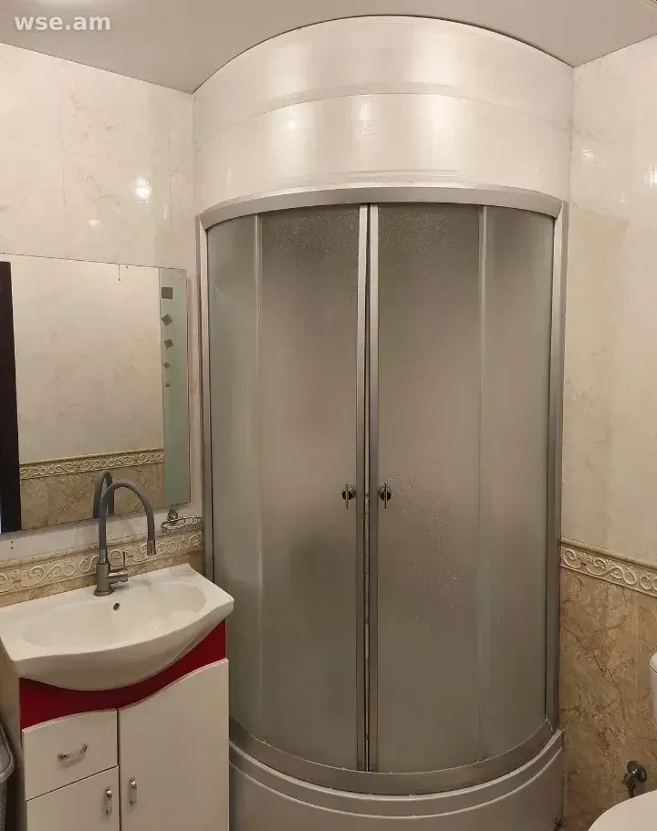 2-комн., 60 м², 7/12 эт., улица Мамиконянца 36/8