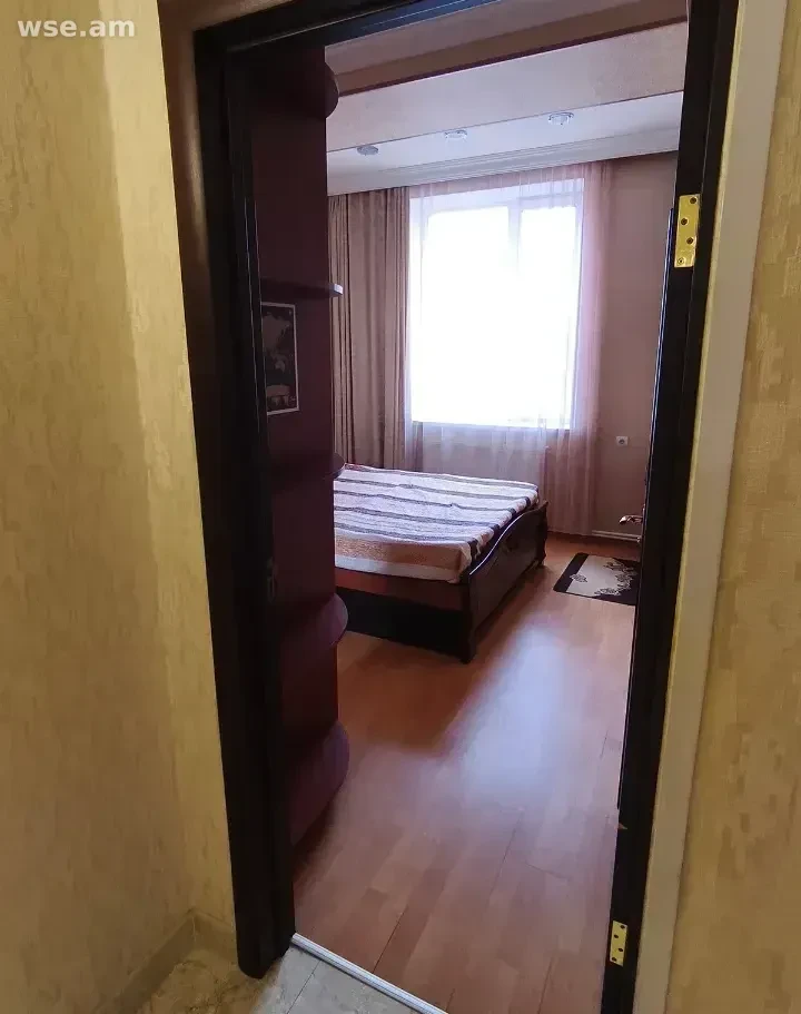 2-комн., 60 м², 7/12 эт., улица Мамиконянца 36/8