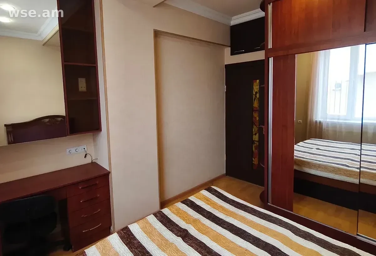 2-комн., 60 м², 7/12 эт., улица Мамиконянца 36/8