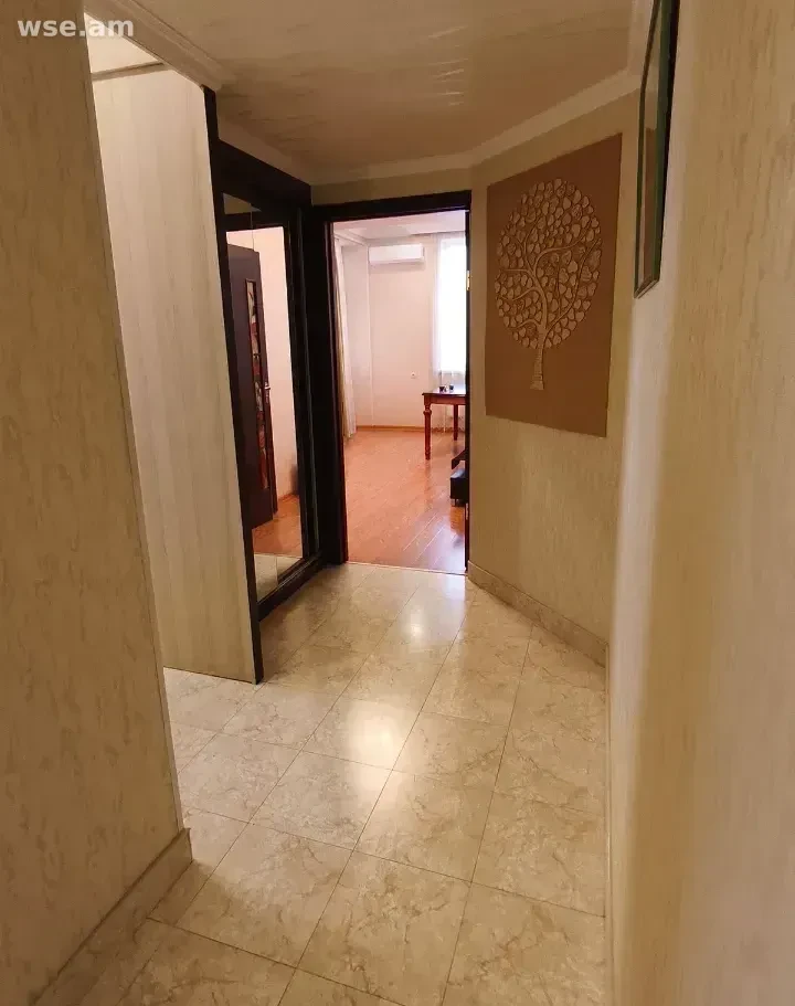 2-комн., 60 м², 7/12 эт., улица Мамиконянца 36/8