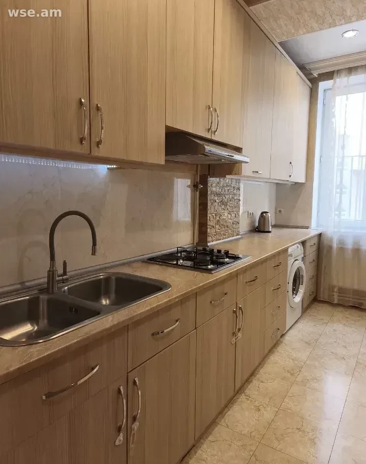 2-комн., 60 м², 7/12 эт., улица Мамиконянца 36/8