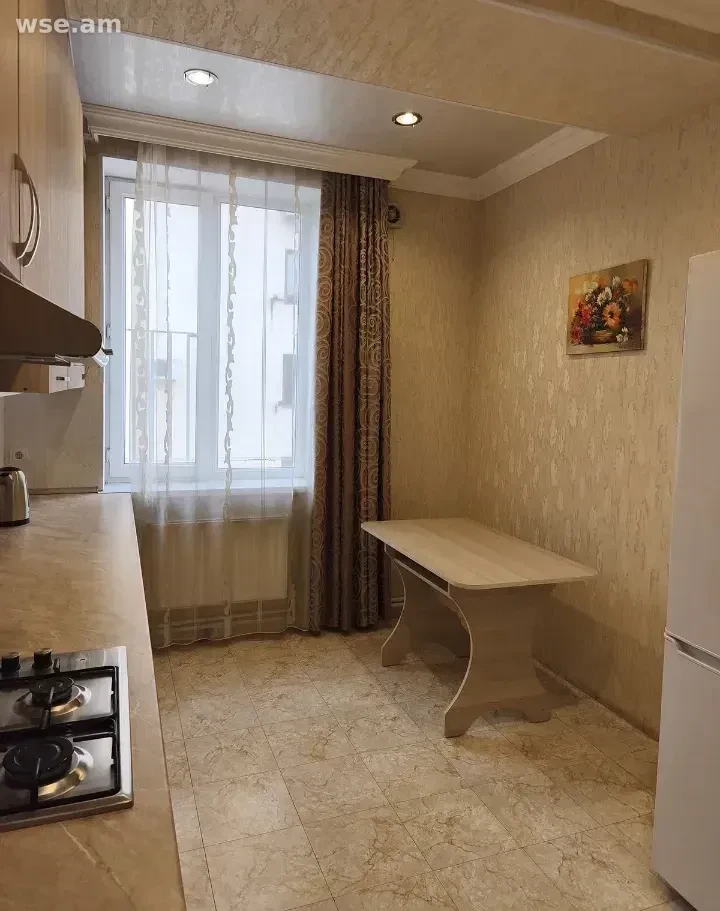 2-комн., 60 м², 7/12 эт., улица Мамиконянца 36/8