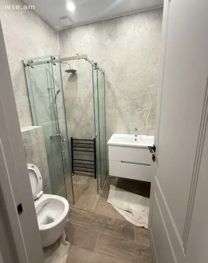 3-комн., 72 м², 10/12 эт., улица Грибоедова 2
