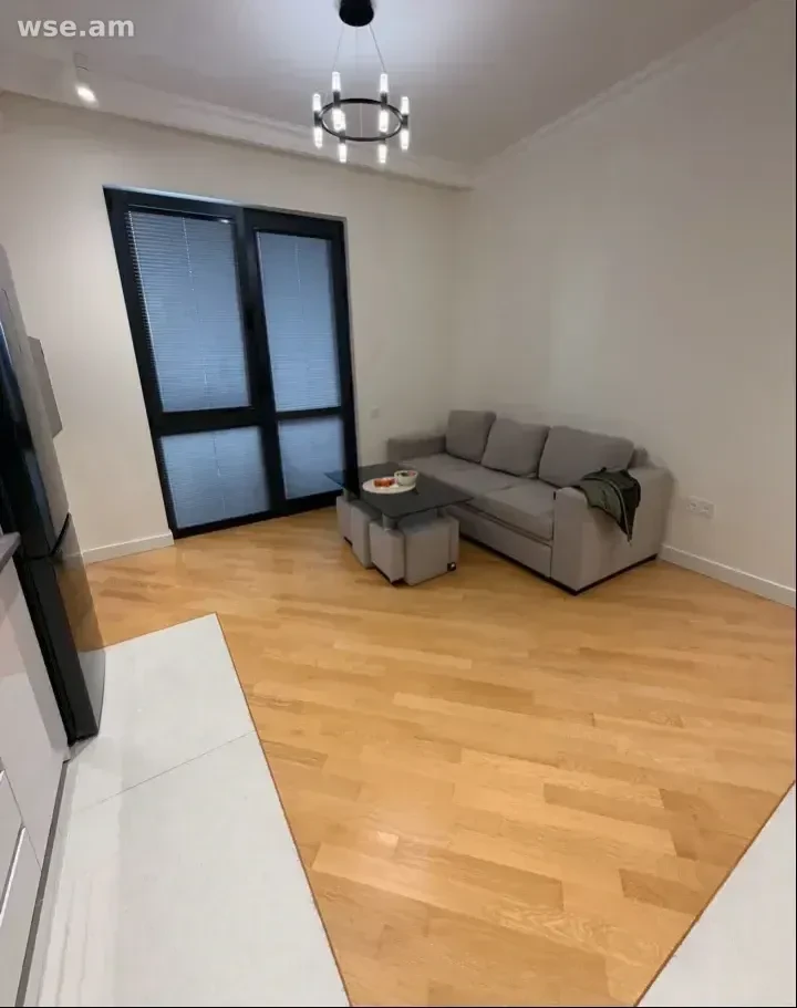 2-комн., 49 м², 8/15 эт., улица Варшавян 75