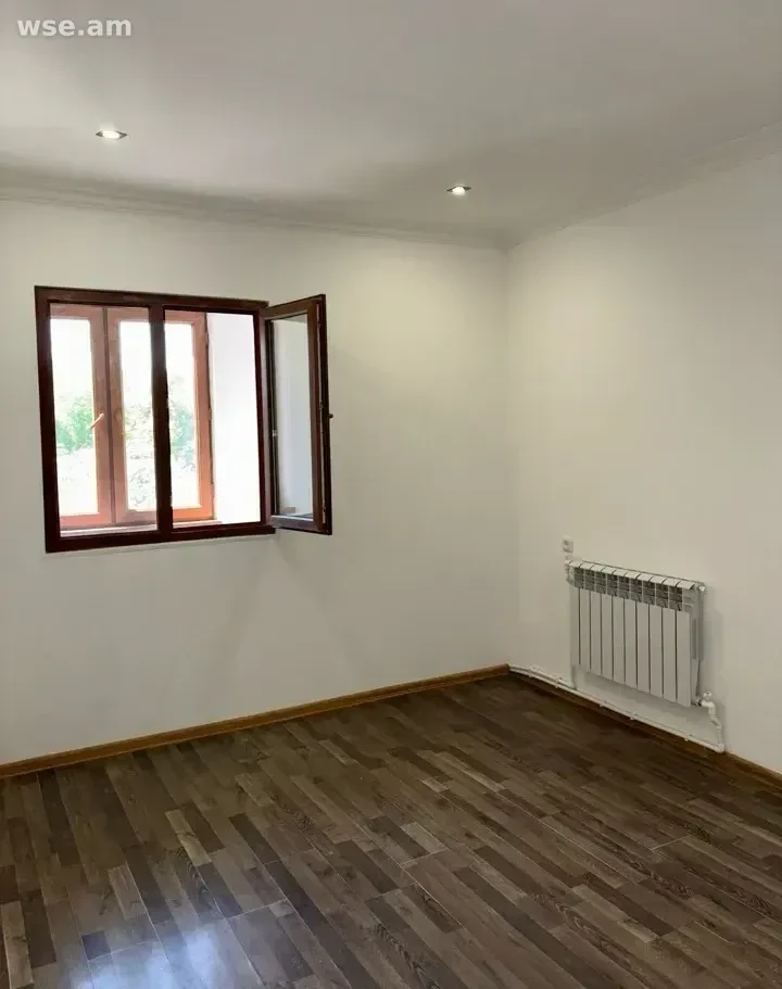 3-комн. дом, 74 м², 2-этажный, проспект Тиграна Меца 76/3