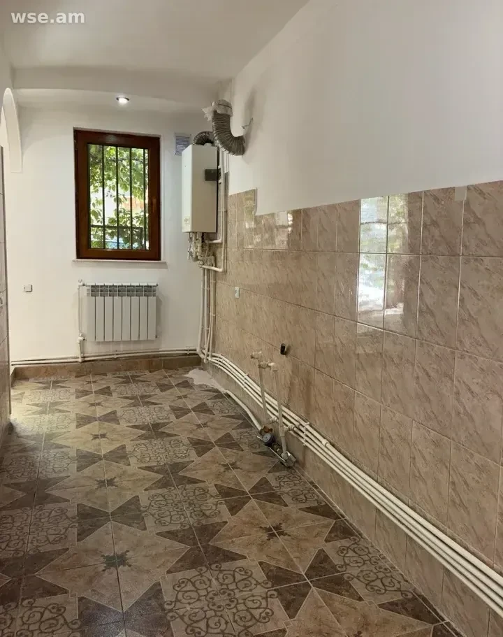 3-комн. дом, 74 м², 2-этажный, проспект Тиграна Меца 76/3