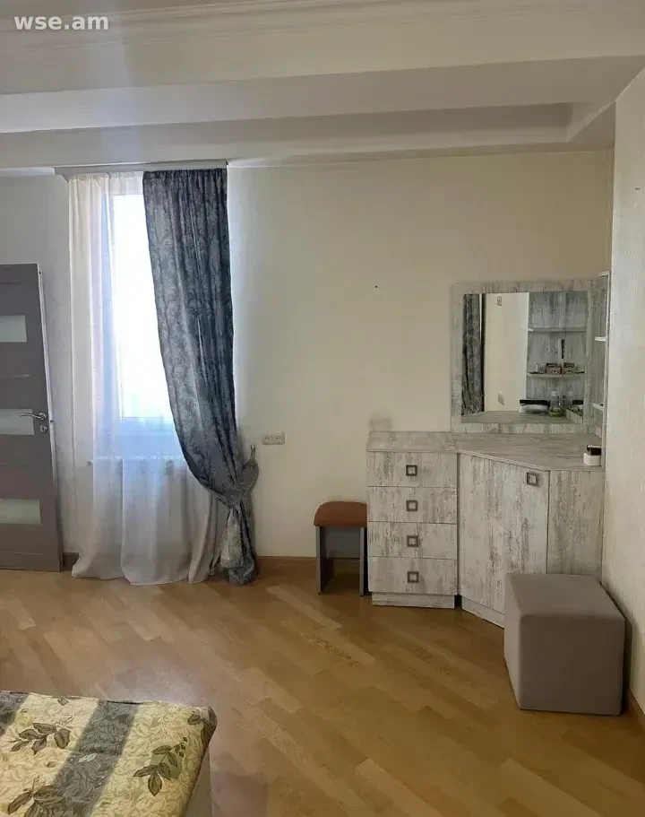 2-комн. квартира, 58м², улица Наири Зарьяна 2 - 350 000 ֏