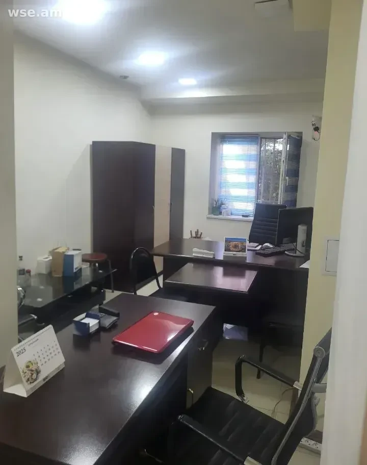 2-комн. коммерция, 25м², улица Абовяна 22 - 290 000 ֏