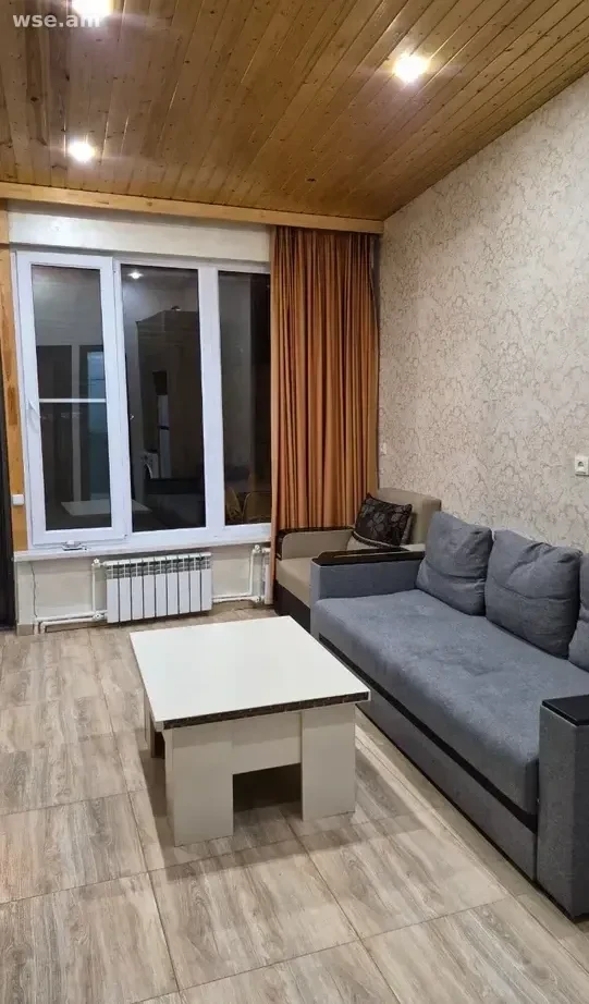 2-սեն. տուն, 55մ², լևոն Հայրապետյան փողոց 35 - 250 000 ֏