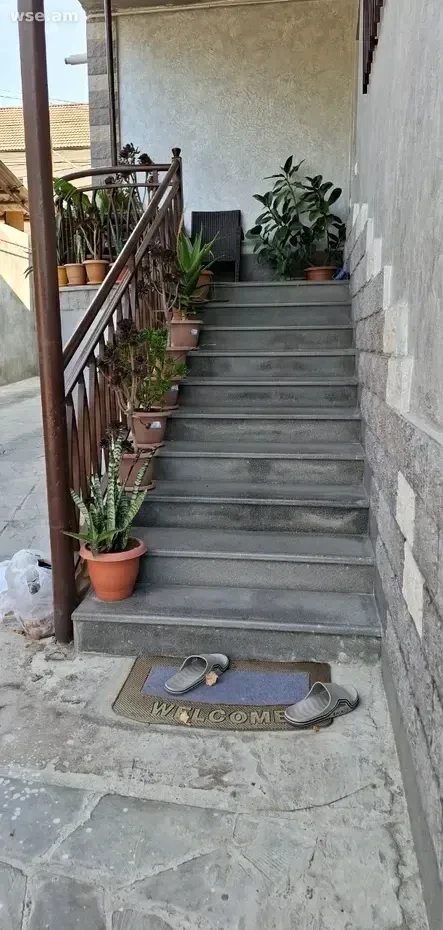 4-комн. дом, 140м², Давташен 4-я улица 12 12 - 400 000 $