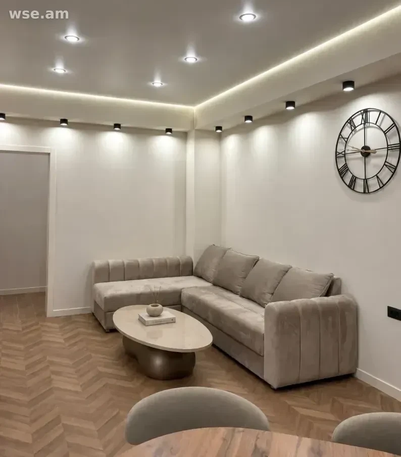 2-комн. квартира, 65м², улица Кирка Керкоряна 27/7 - 400 000 ֏