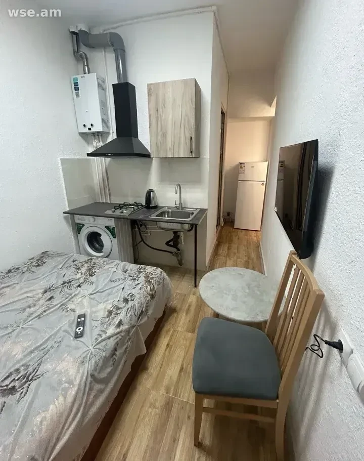 1-комн. квартира, 25м², улица Вштуни 72/5 - 200 000 ֏