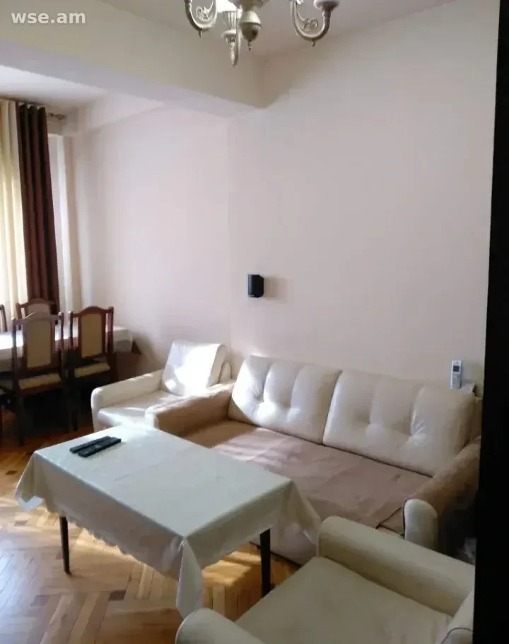 3-комн. квартира, 78м², 1-й переулок улицы Гюльбенкяна 43 - 350 000 ֏